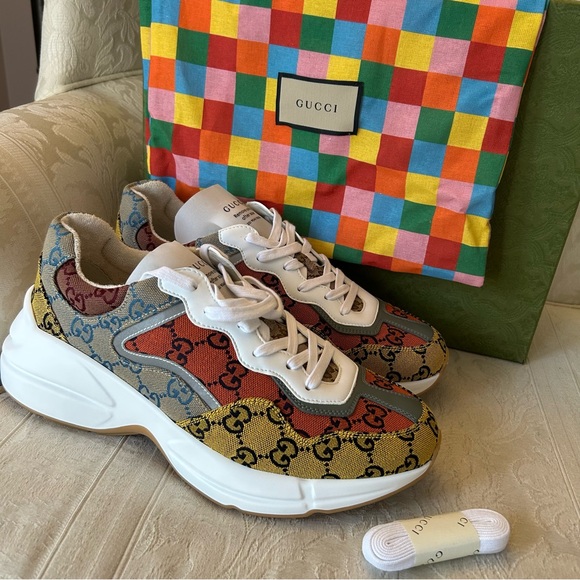 Authentic GUCCI SNEAKERS RHYTON GG LOGO MULTICOLOR CANVAS SHOES sz 8.5 (US 9)